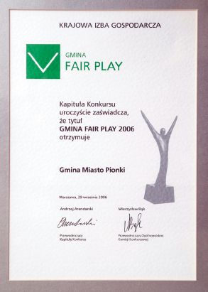 Fotografia przedstawia dokument potwierdzający przyznanie nagrody gmina fair play